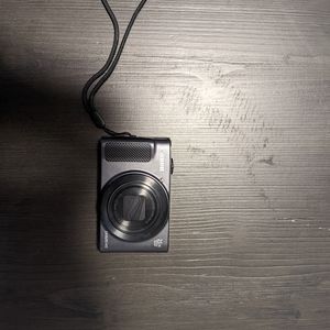 Canon PowerShot SX620 HS with case